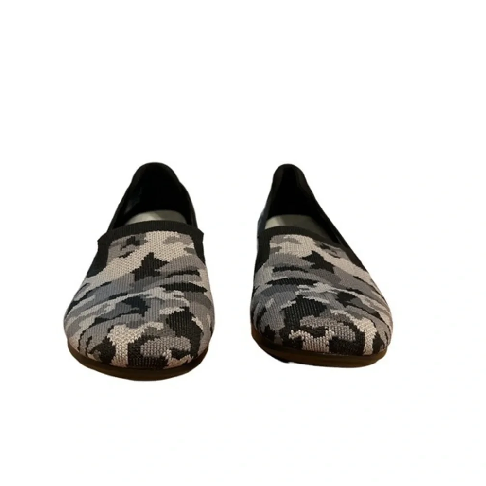 Clarks Cloudsteppers Carly Dream Black Camo Women's Slip On Loafers Sz 7 M NEW‎